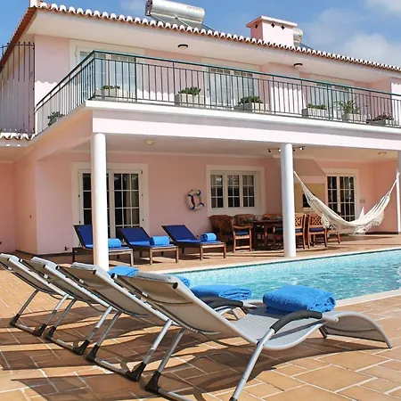 Super Madeira 5 Bedrooms Casa Deluxe Close To Facilities Funchal (Madeira)