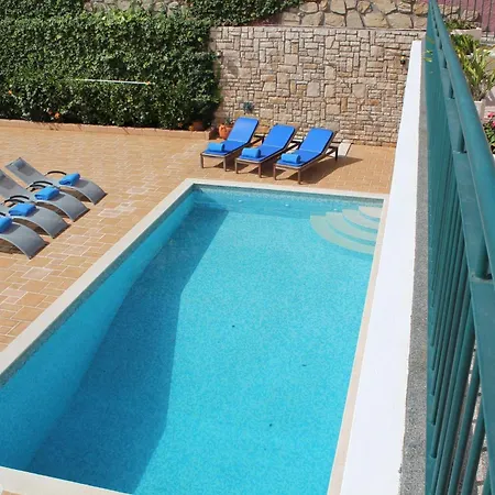 Super Madeira 5 Bedrooms Casa Deluxe Close To Facilities *