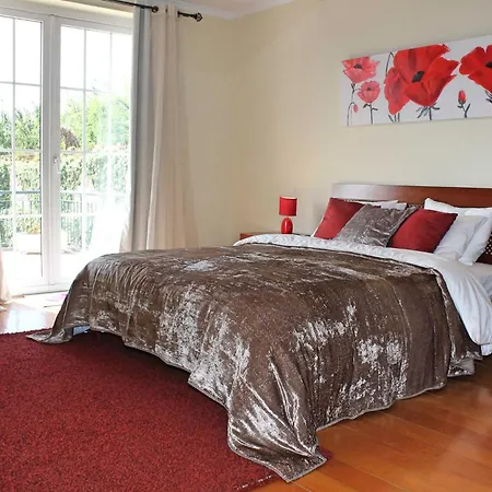 Super Madeira 5 Bedrooms Casa Deluxe Close To Facilities
