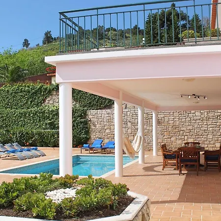 Villa Super Madeira 5 Bedrooms Casa Deluxe Close To Facilities *